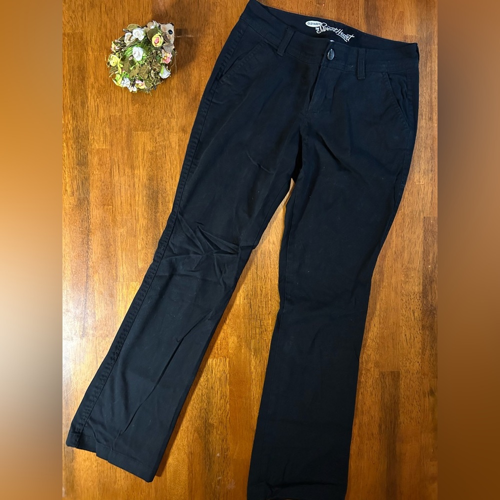 Twill Chino Black Bootcut Pants | Women 2 Petite | Old Navy Sweetheart Curvy Cut